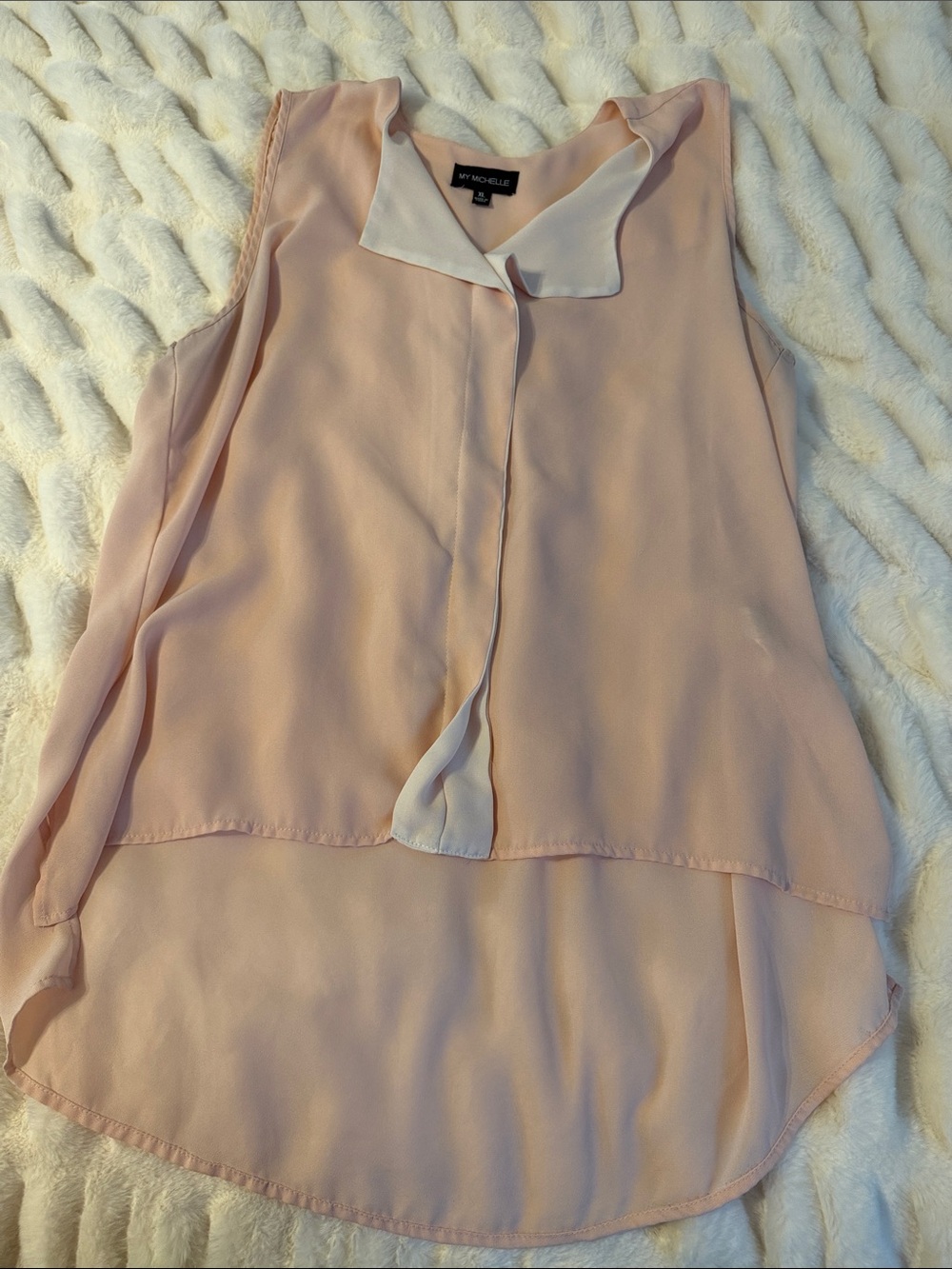 My Michelle Blush Pink Sleeveless Layered Blouse with Contrast Collar C4